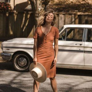 Jackson Rowe - The Daisy Dress